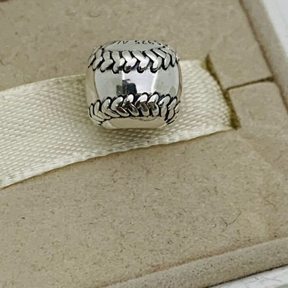 ✨✨Pandora Cleveland Indians Baseball Charm - Picture 4 of 6